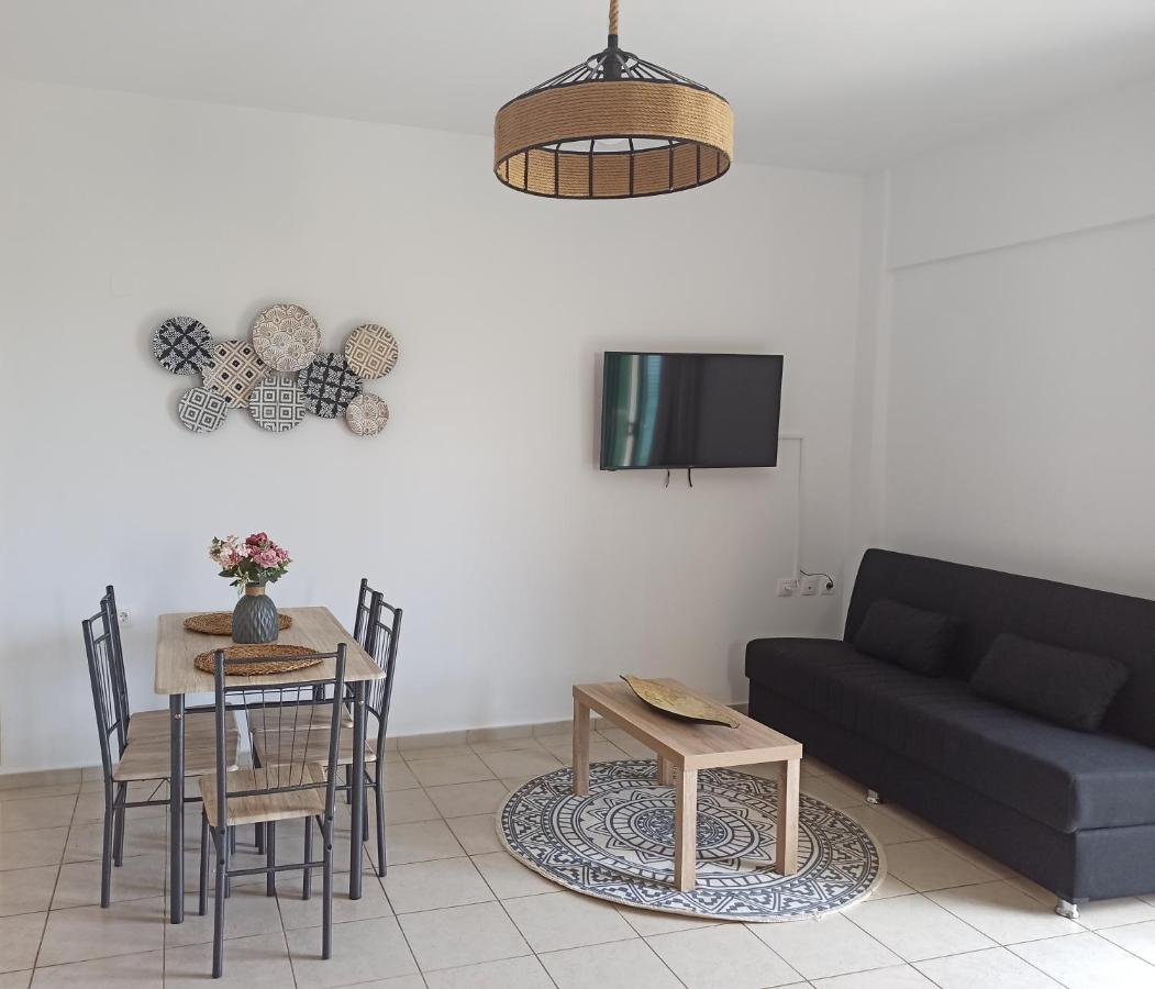 Sea Melody Apartments Stavromenos  Eksteriør bilde