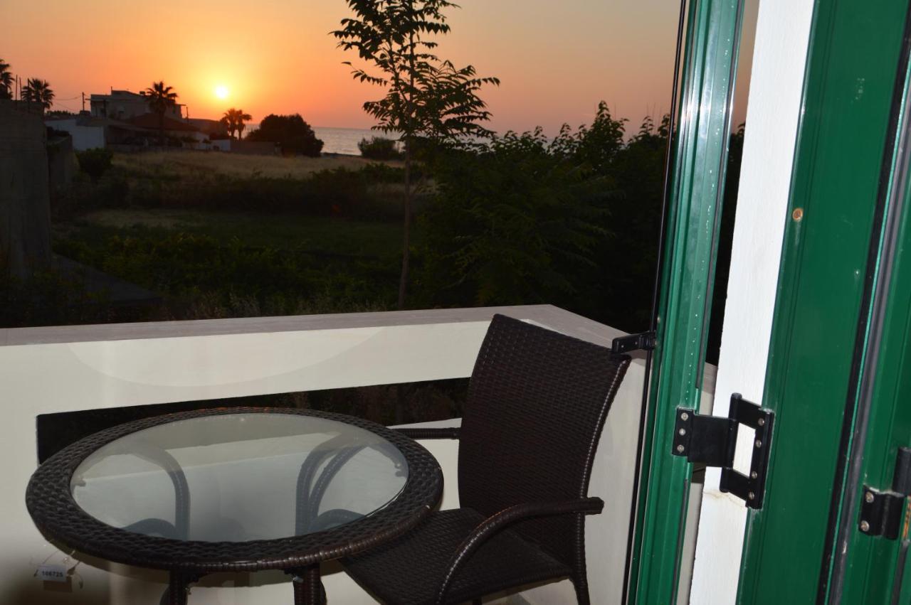 Sea Melody Apartments Stavromenos  Eksteriør bilde