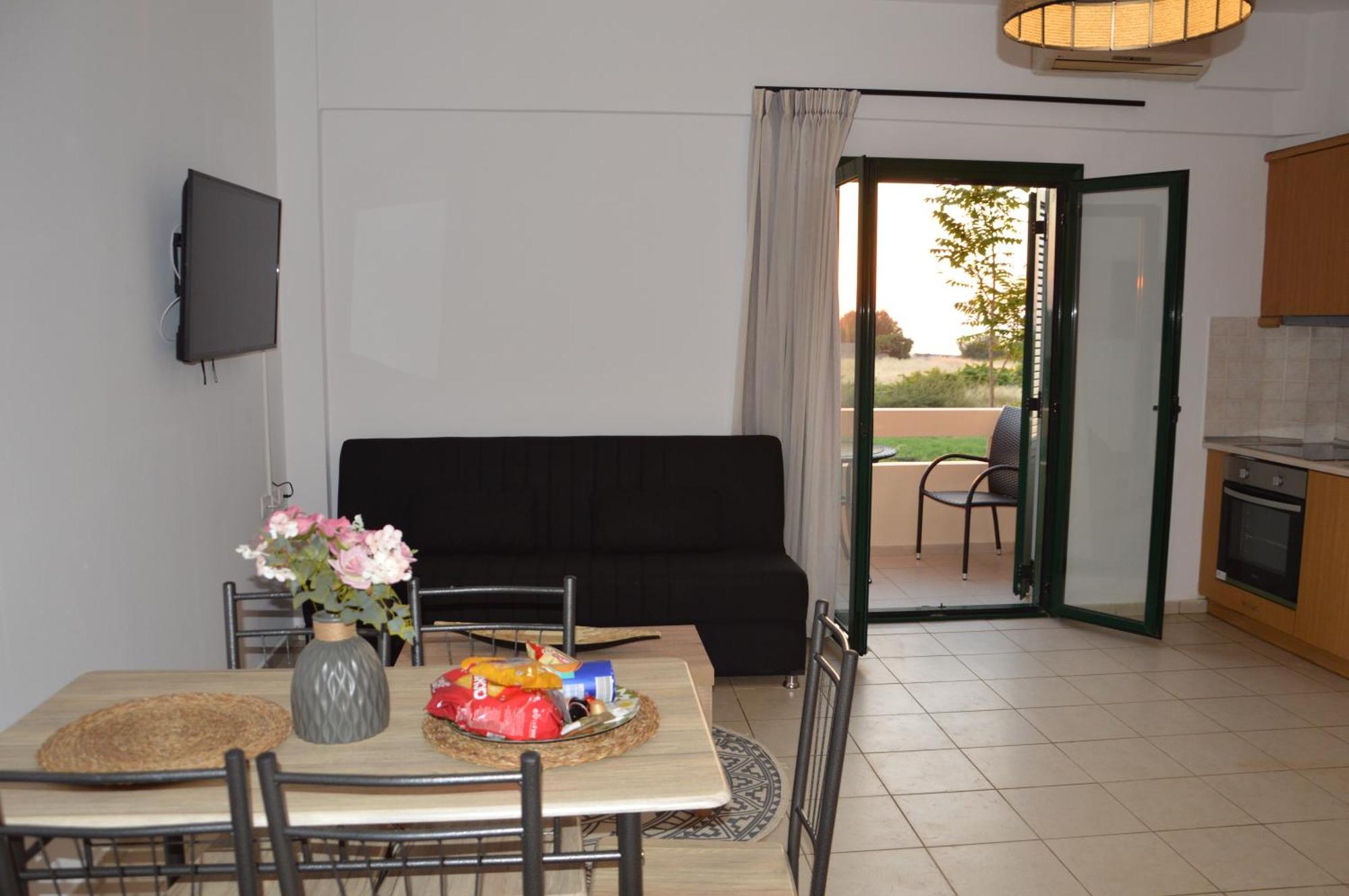 Sea Melody Apartments Stavromenos  Eksteriør bilde